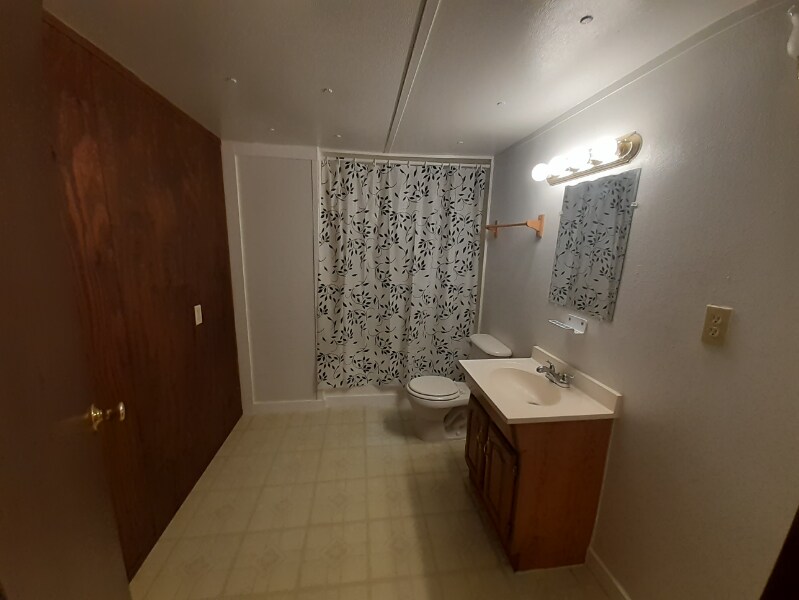 Building Photo - 100 30th St W