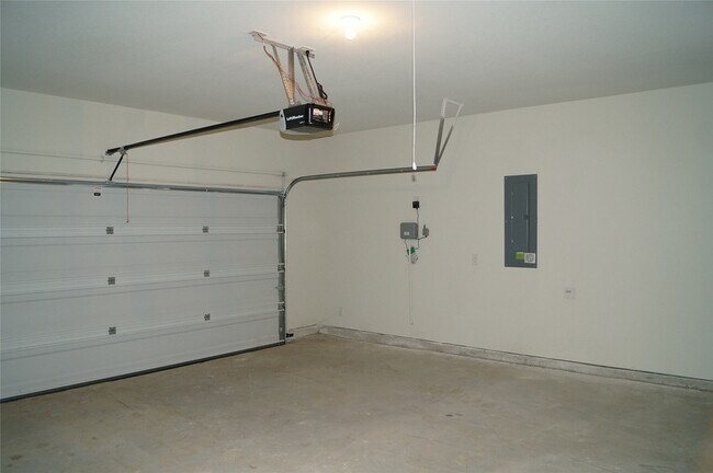 Building Photo - 1237 Metaline Trail