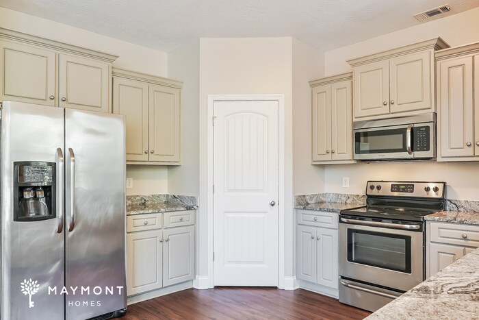 Building Photo - 112 Oliver Hardy Ct