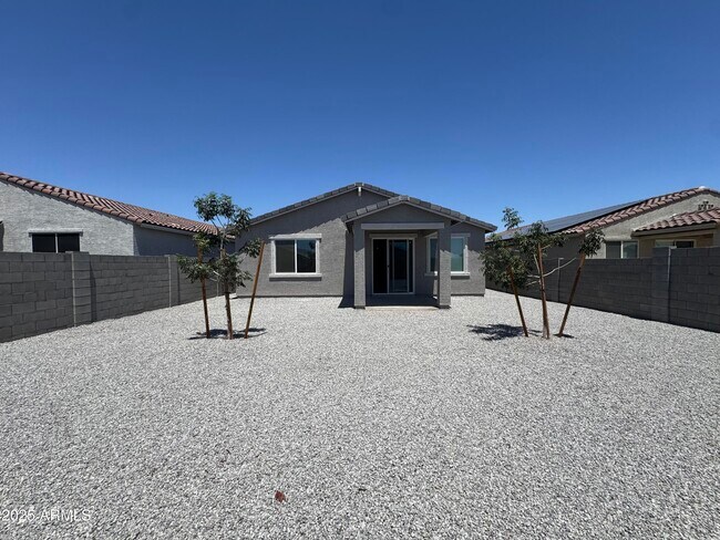 Building Photo - 24623 W Mohave St