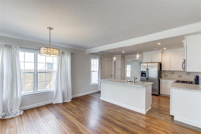 Building Photo - 852 Northwood Rd