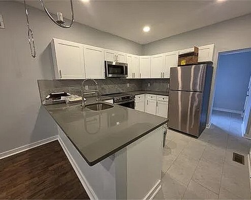 Building Photo - 2605 Manton St