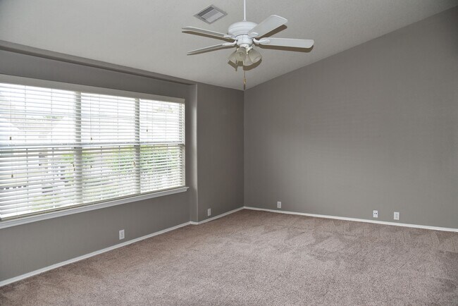 Building Photo - 13600 Breton Ridge St
