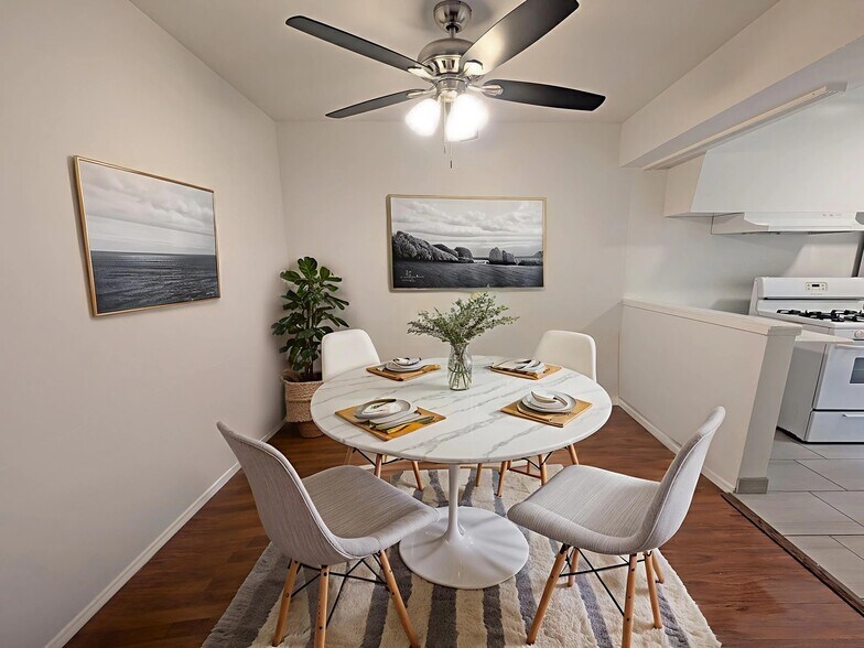 Building Photo - The Alamar