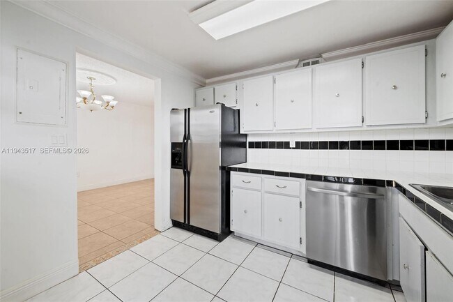 Building Photo - 14180 SW 84th St