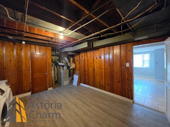 Building Photo - 1609 Northbourne Rd