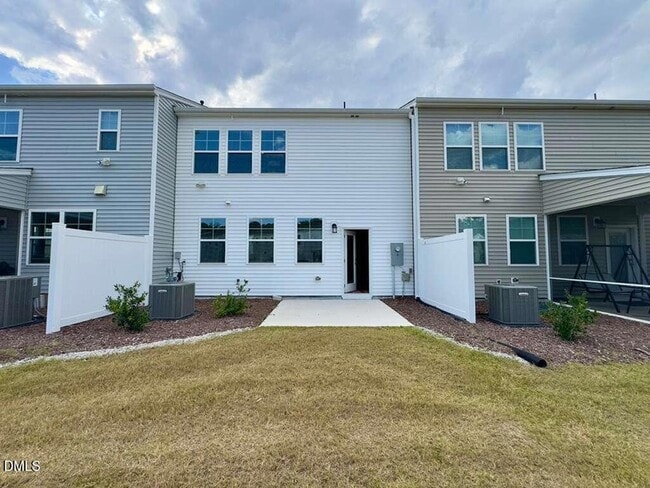 Building Photo - 2407 Chert Ln