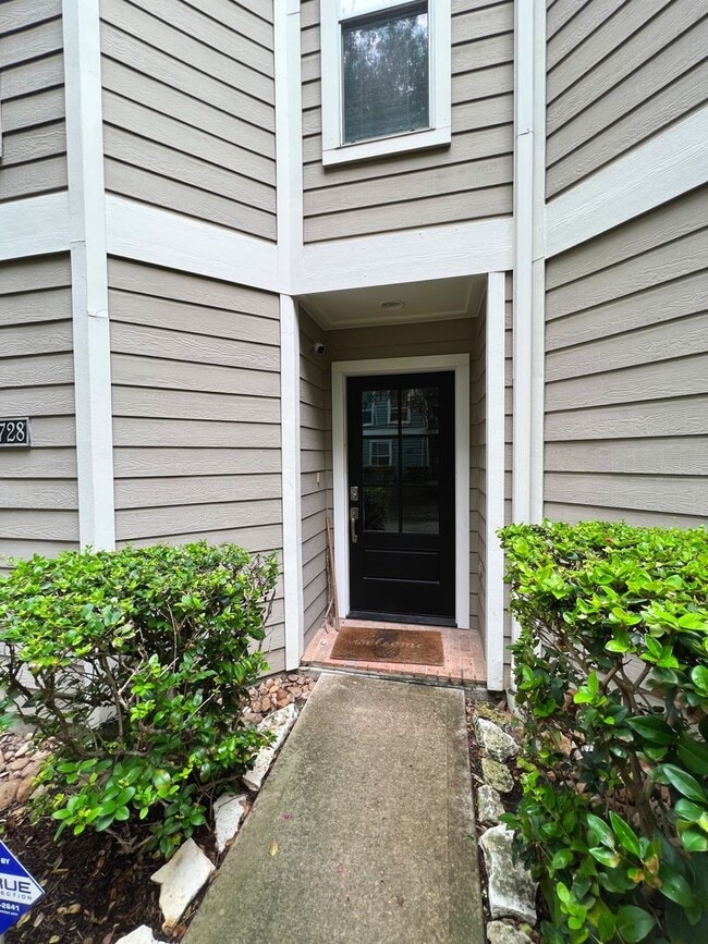 Building Photo - 1728 Bevis Street-3 Story home