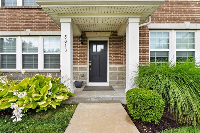 Building Photo - 8013 Central Park Dr