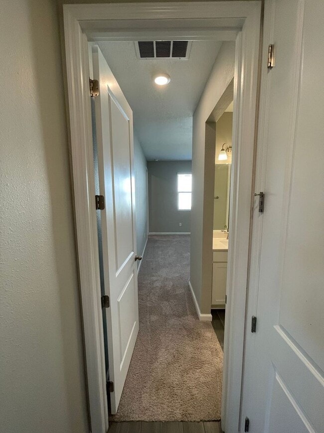 Building Photo - Move-In Special! Get 50% off your 2nd mont...