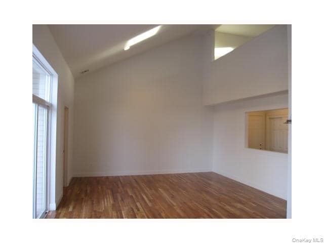 Building Photo - 318 Tondo Cir