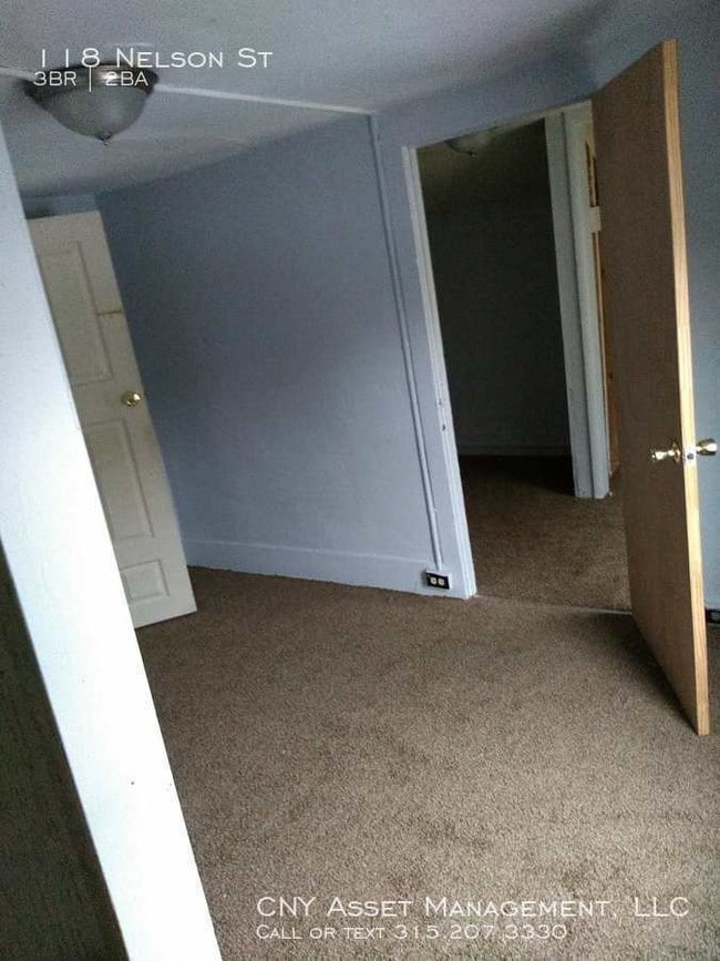 Building Photo - 3 Bedroom/2 Bath Single family House For Rent