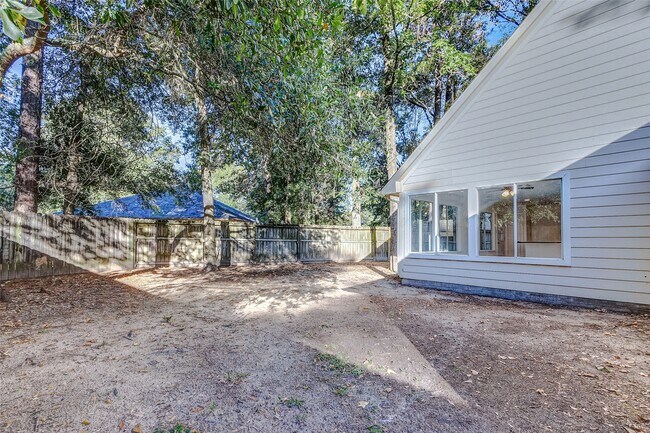 Building Photo - 21892 Silver Oak Ct