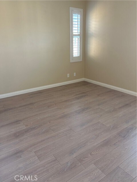 Building Photo - 66 Somerton