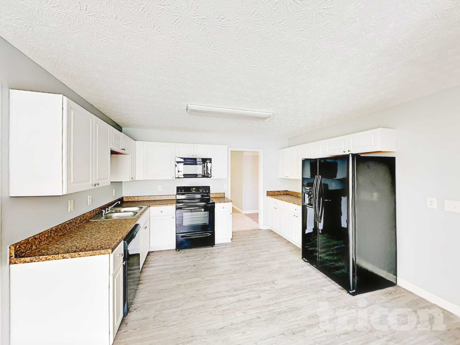 Building Photo - 200 Shenandoah Dr