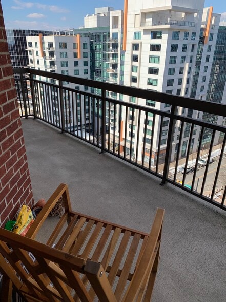 Building Photo - 901 North Monroe Street