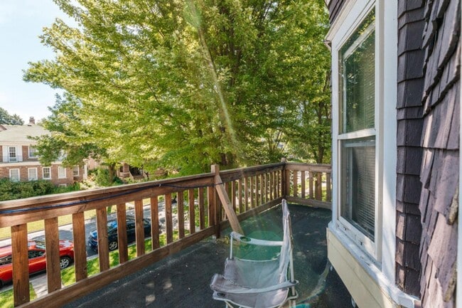 Building Photo - Farwell House