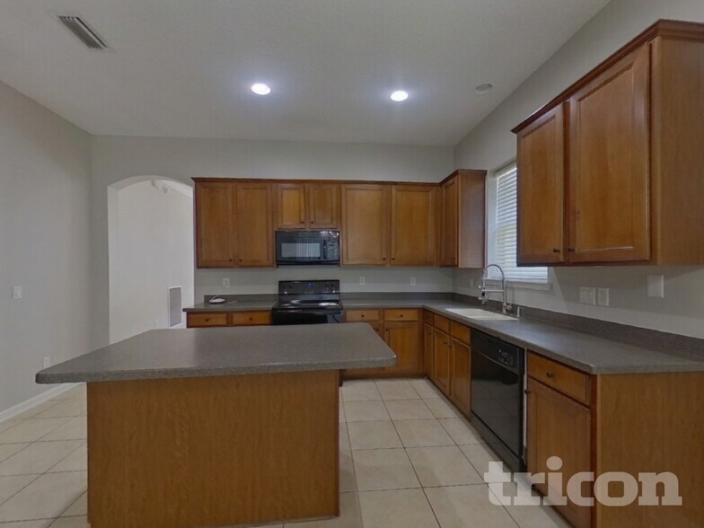 Building Photo - 12163 Georgia Oak Ct