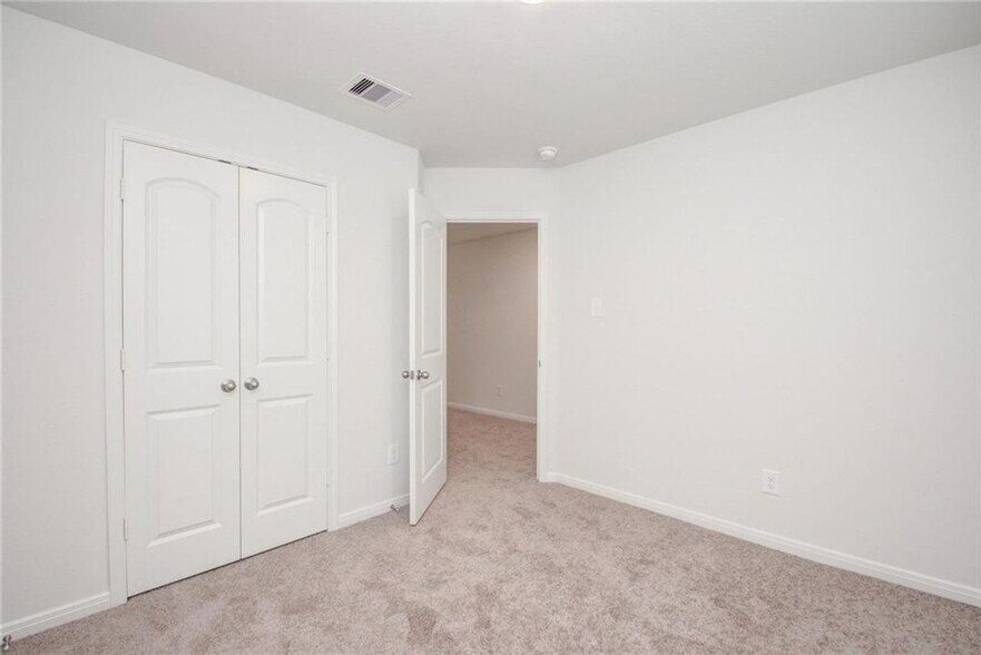 Building Photo - 10699 Lost aples Dr