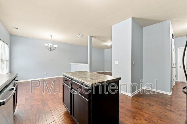 Building Photo - 3217 Blue Springs Trace