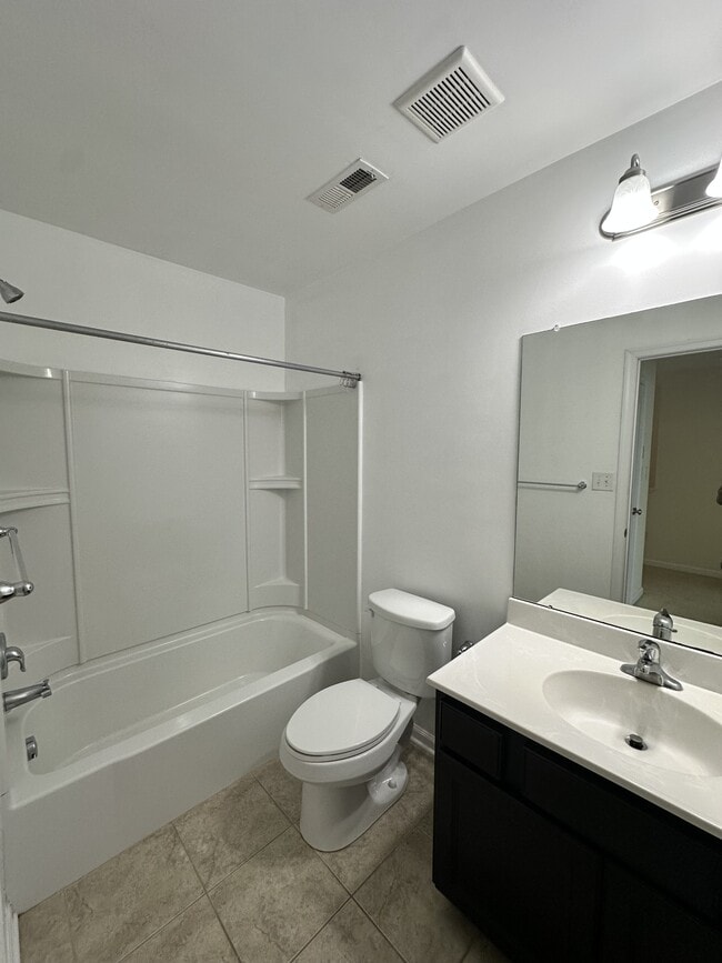 Building Photo - 255 Wilmore Dr