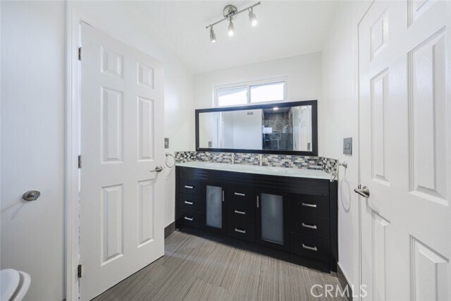 Building Photo - 5817 Lockhurst Dr