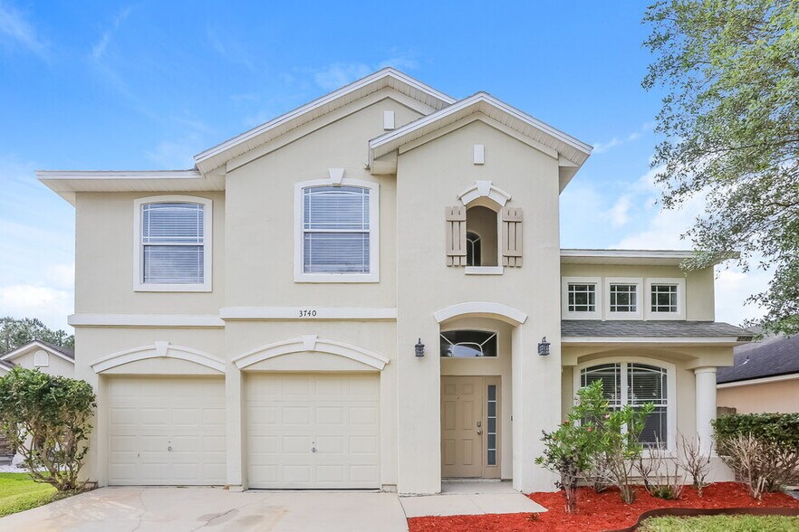 Primary Photo - 3740 Briar Ln