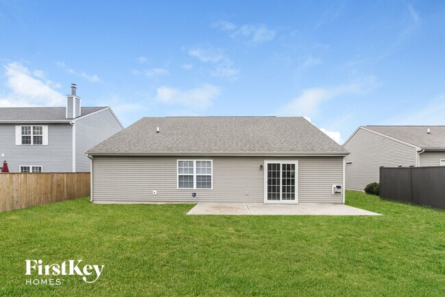 Building Photo - 6575 Enclave Blvd