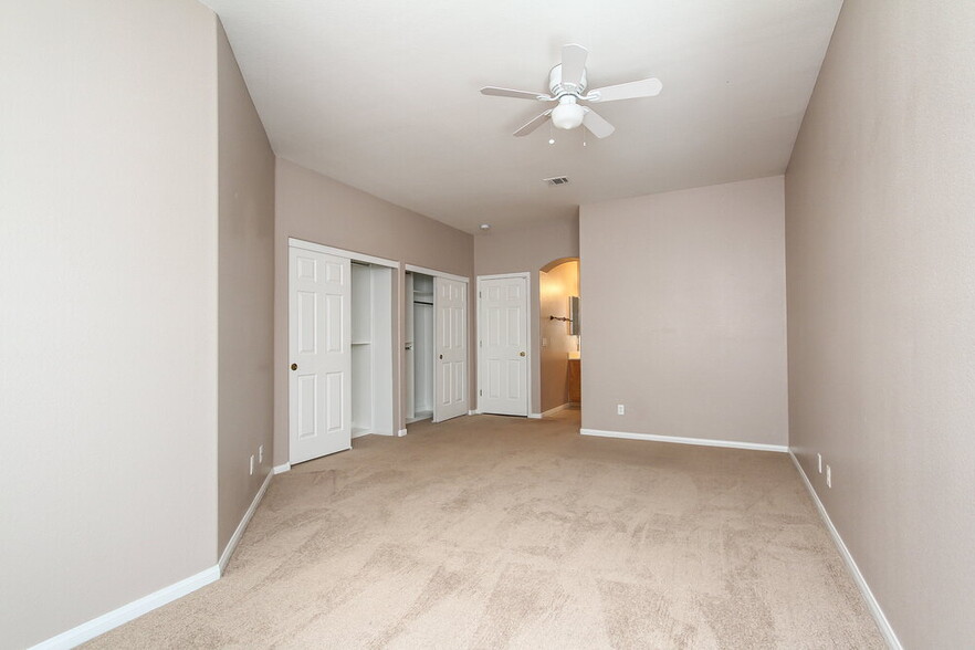 Building Photo - 1051 Little Rock Way