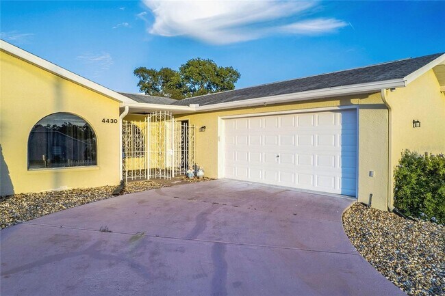 Building Photo - 4430 Odin St