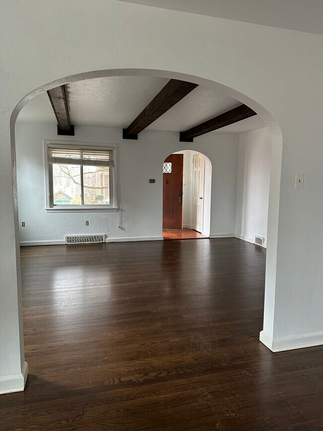 Front living room - 129 Academy Ave