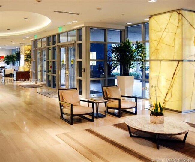 Building Photo - 1330 West Ave