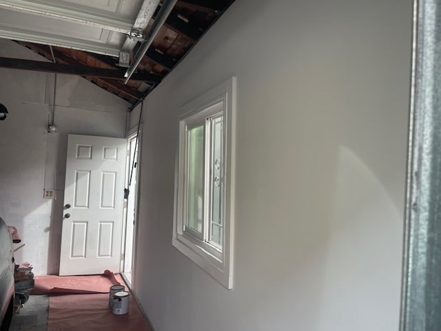 Building Photo - 743 Daisy Ave