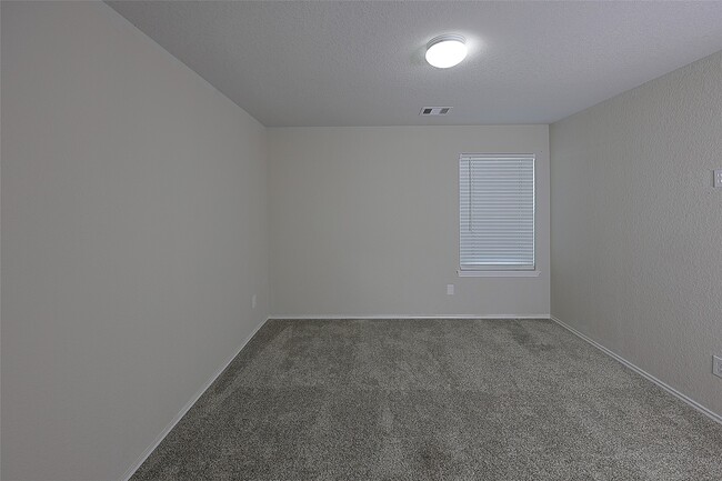 Building Photo - 5542 Redwood Summit Ln