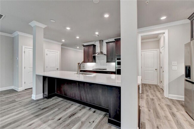 Building Photo - 336 Atley Pl