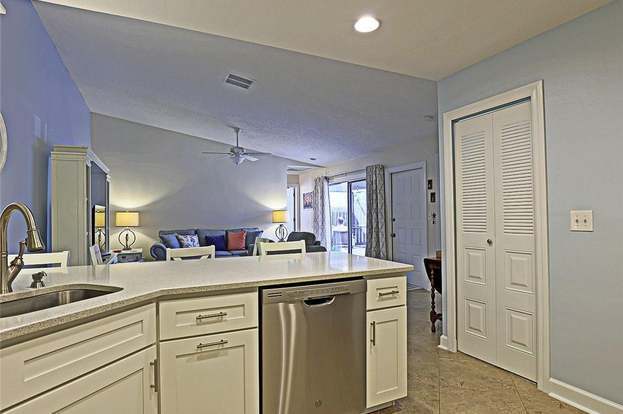 Building Photo - 6310 Royal Woods Dr