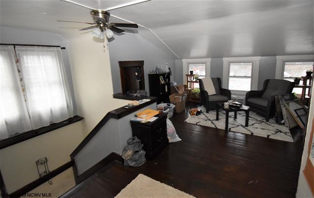 Building Photo - 428 Brockway Ave