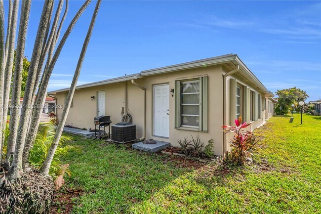 Building Photo - 1280 NW 49th St