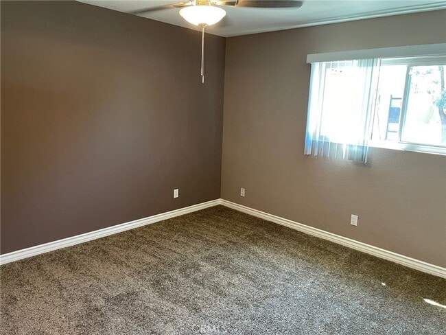 Building Photo - 45270 Panorama Dr