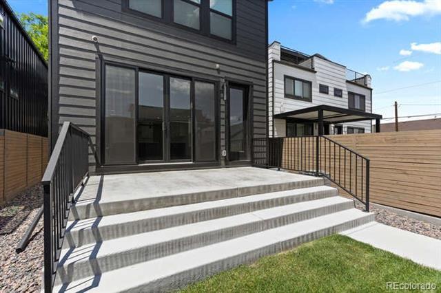 Building Photo - 3646 Quivas St