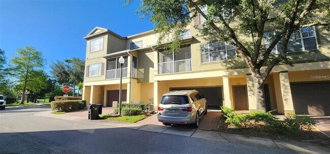 Primary Photo - 2316 Grand Central Pkwy