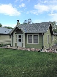 Building Photo - 532 Parkhill Dr