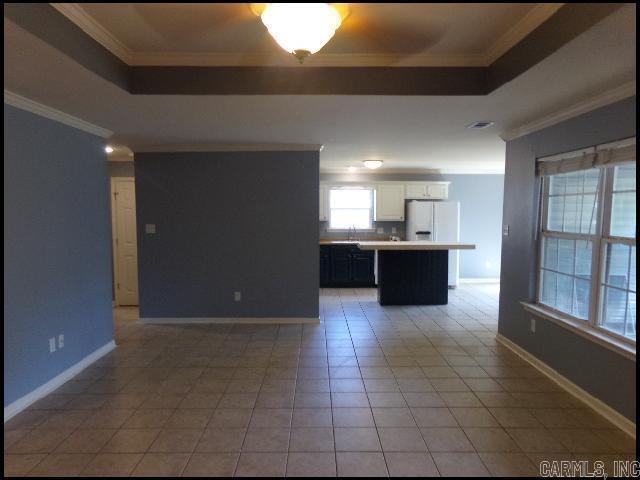 Building Photo - 2820 Falcon Ct