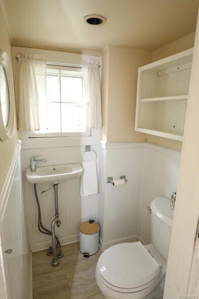 Building Photo - 20 Abbeyfield Ln