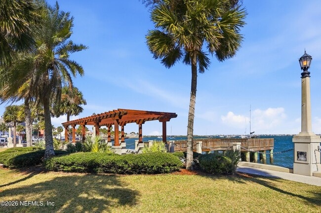 Building Photo - 205 Seaside Vis Ct