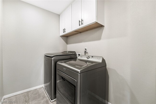 Building Photo - 2475 Piacenza Pl