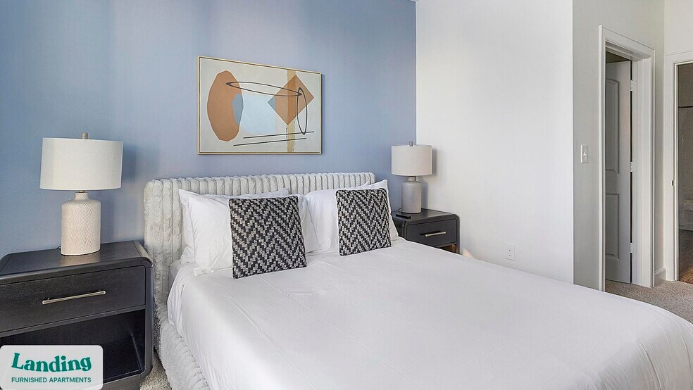 Building Photo - 5275 Town and Country Blvd