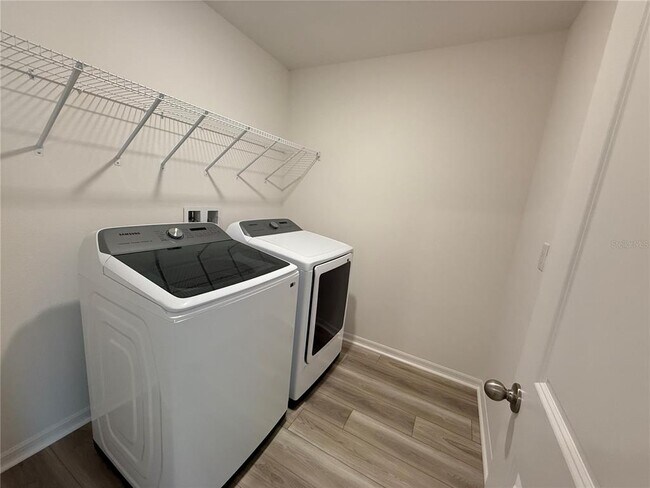 Building Photo - 10821 Ironwood Tree Wy