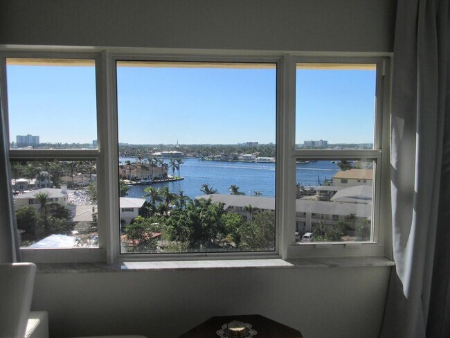 Building Photo - 1200 Hibiscus Ave