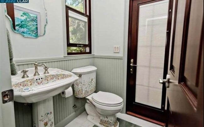 Building Photo - 136 El Centro